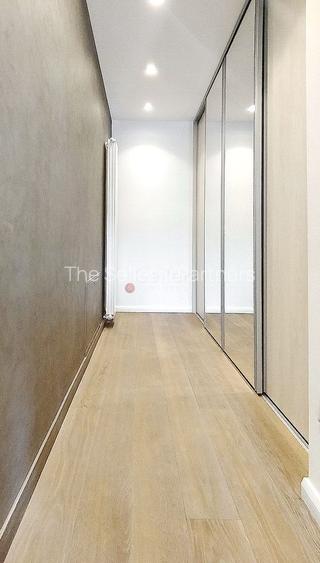 Priveliste Panoramica Spre Oras Si Masivul Tampa - 29