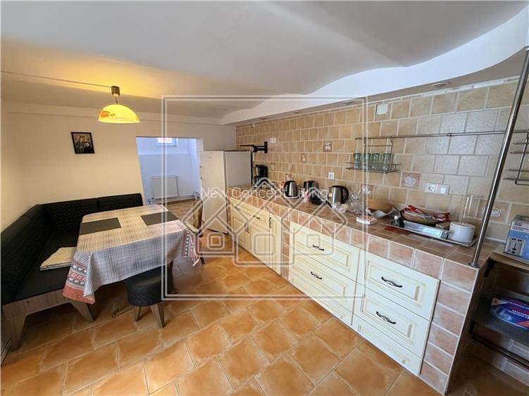 Casa de vanzare - Pensiune functionala, 250 mp - zona Alba Iulia - 18