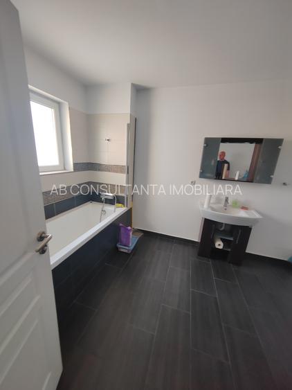 Zona Ion Mihalache vila 7 camere - 14