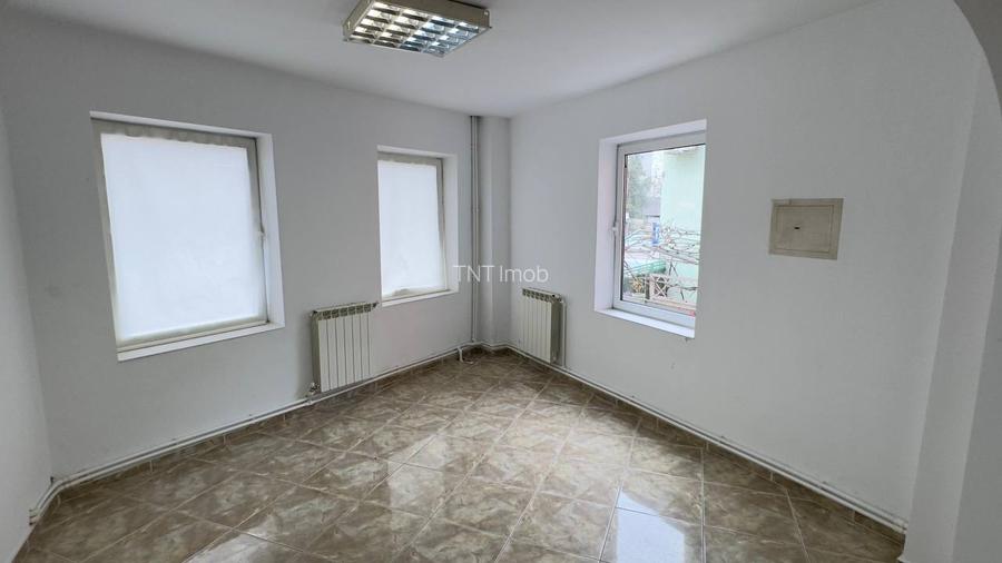 Vila cu 4 camere D+P+1 | Piata Unirii | Bd. Marasesti | 2 locuri parcare - 23