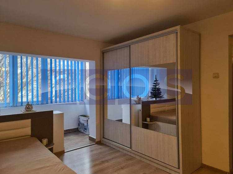 VANZARE GARSONIERA | 42MP | ZONA VITAN MALL - 2