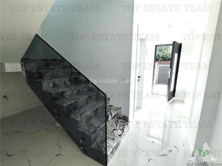 Vanzare Vila Marcus 1/Corbeanca Ostratu/curte generoasa - 12