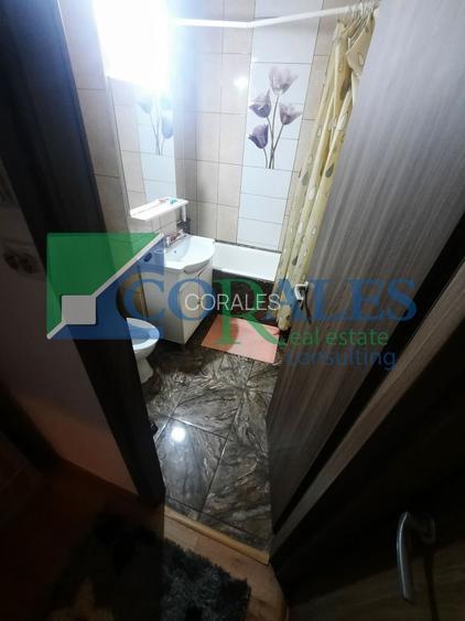 Aradului - Aproape de Parc. Cu centrala proprie. 2 bai si 2 balcoane. - 7