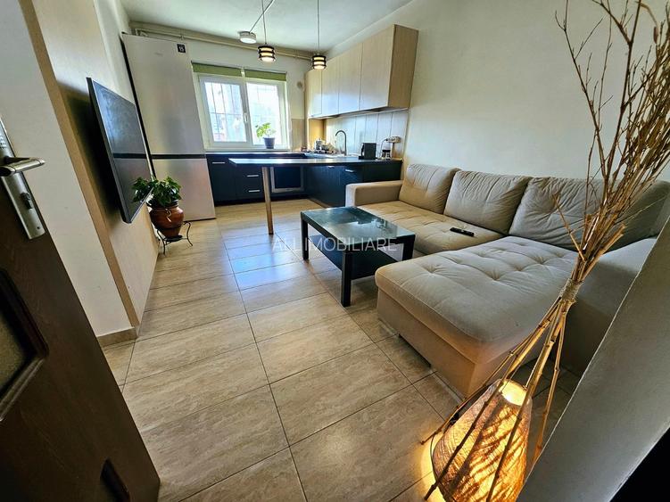 5 camere ultracentral in Navodari - 2