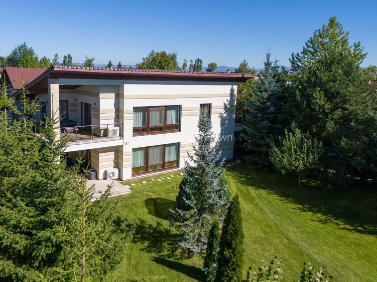 Casă deosebită de vânzare în Sânpetru | Teren 1400 mp - 42