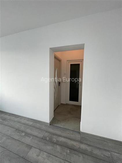 Apartament 3 camere de vanzare  zona ultracentrala - 10