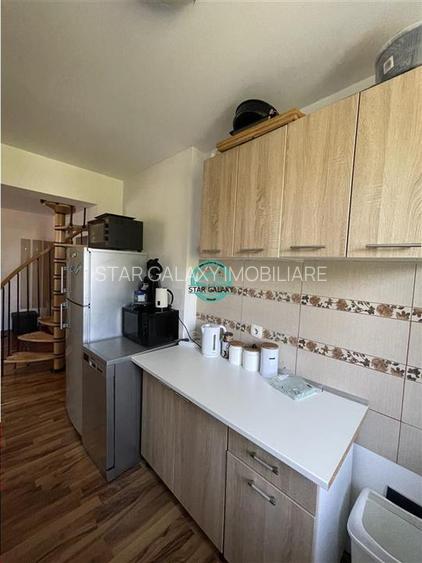 Apartament cu 4 camere de vanzare, pe 2 niveluri, in Cornisa - 12