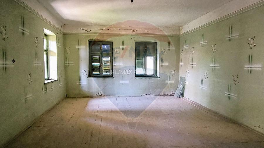 Casă săsească Transilvania - teren generos și potențial de extindere - 7