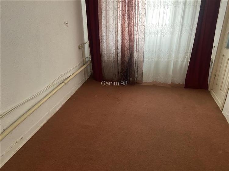 Apartament 2 camere , strada Bucegi - Policlinica nr 2 , 56 mp , balcon si logie - 8