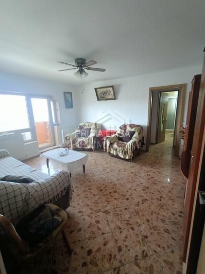 Apartament cu 3 camere zona Pod etaj 2 din 4 confort 1 cu imbunatatiri - 9