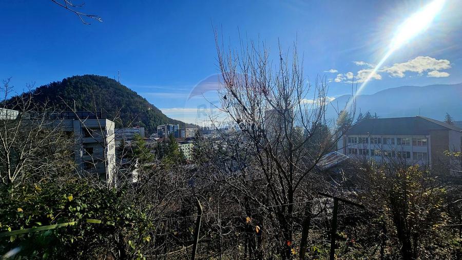 Apartament cu 3 camere de vânzare în zona Central - 19