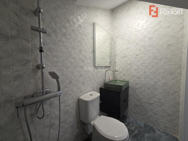 De inchiriat, apartament ultracentral la curte comuna - 4