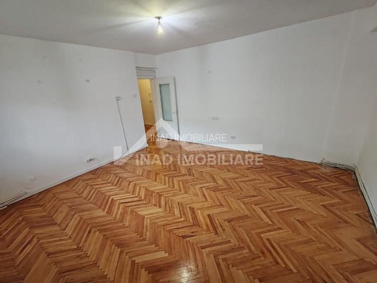 Apartament cu 2 camere de vanzare Gheorgheni Str. Nicolae Titulescu - 6