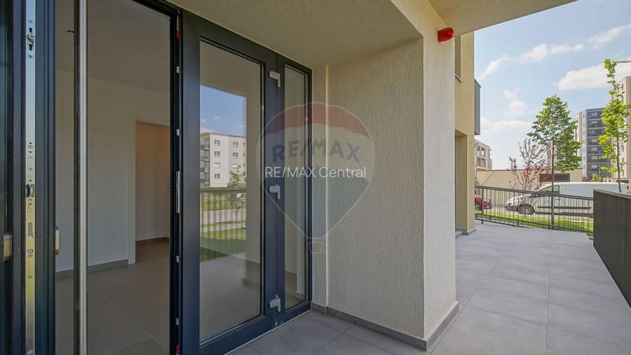 Spațiu comercial premium de inchiriat în Brașov, Zona Tractorul - 5