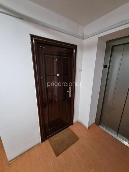 Garsonieră confort I de închiriat, parțial mobilată, Bld. Gării, Nr. 21 - 6