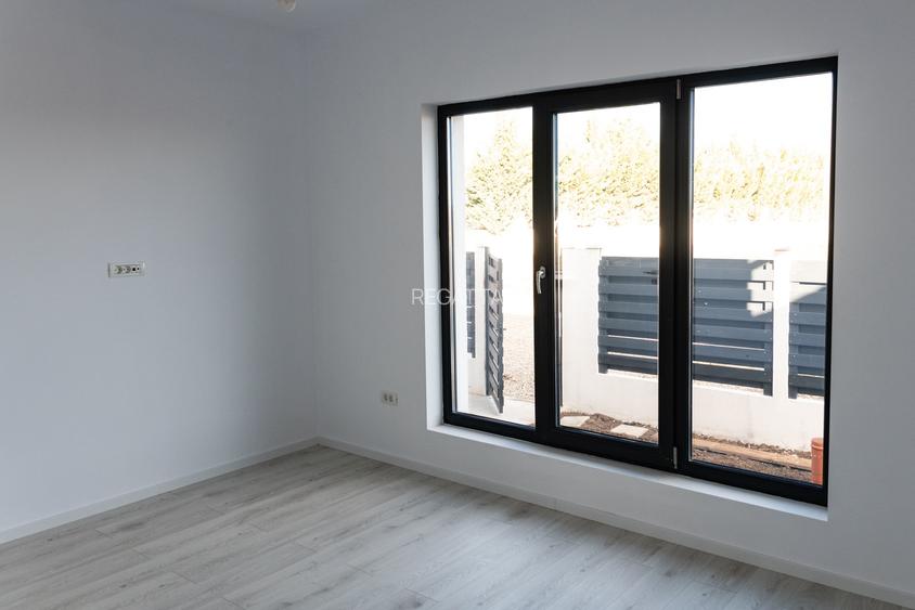 CASA LA ROSU IN COMPLEX DE 20 de CASE INDIVIDUALE in Corbeanca - 26