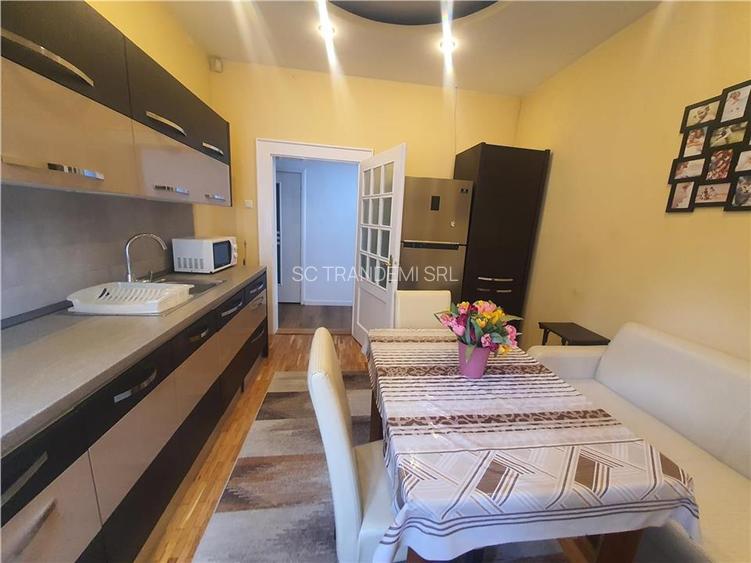 Imobil individual cu doua corpuri de cladire zona Parcului SubArini - 19