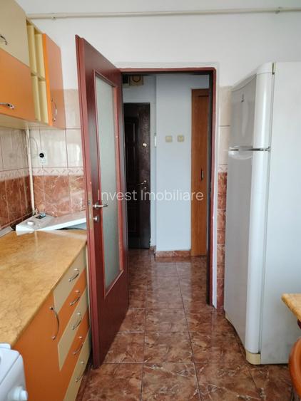 INCHIRIERE-APARTAMENT 2 CAMERE-PODU ROS - 9