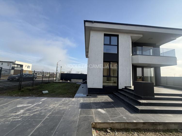 LUX | CASA | VILA INDIVIDUALA | CURTE | PROPRIETAR | TUNARI - 28