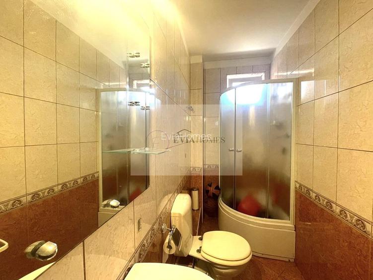 100 mp/ Andrei Mureșanu/ Retras de la strada - 7