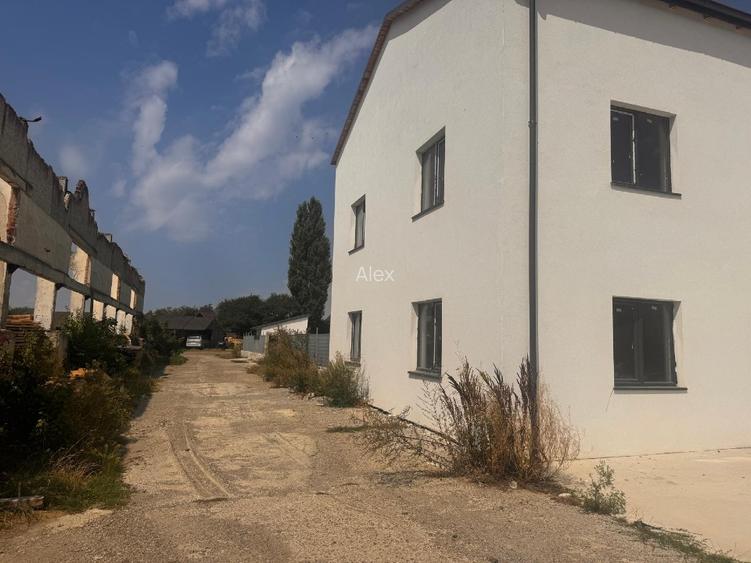 clădire de birouri nouă cu hală, parcare betonata și acces tir - 2