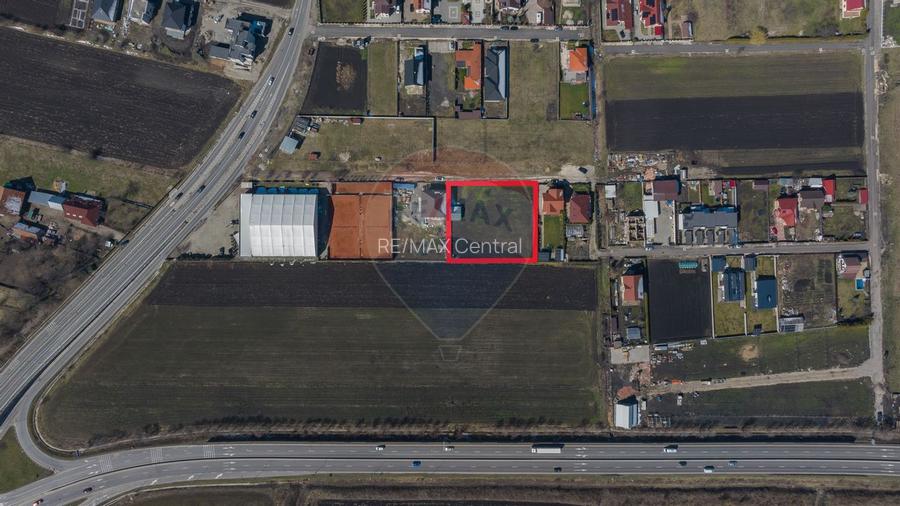 Teren în zonă mixtă, destinat construcțiilor civile și halelor indust. - 4