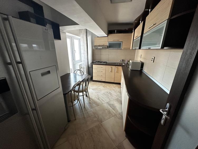 Uniri- Str Traian 2 camere mobilat