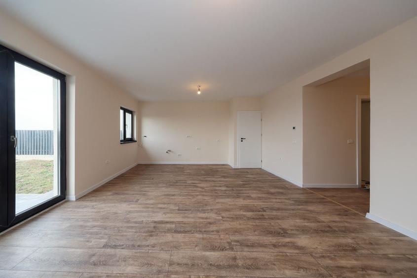 Casă modernă pe parter Bod | Teren 505 mp