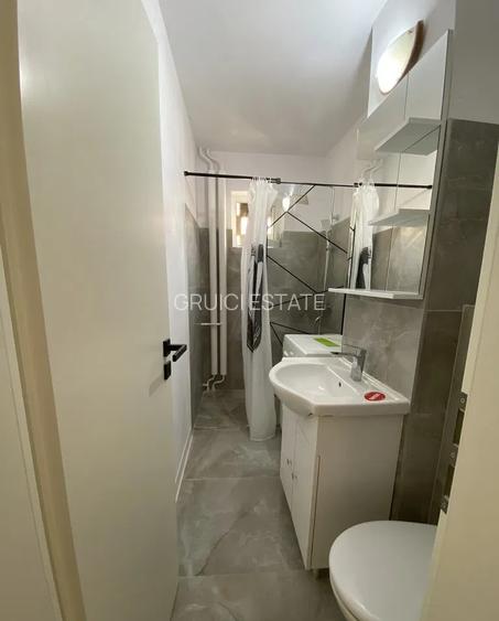 Zona Girocului-Spitalul Judetean | Etaj 3 | Renovat complet | Bloc reabilitat !! - 8