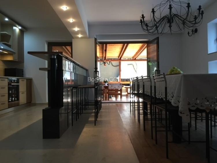 Town house Banu manta - 2