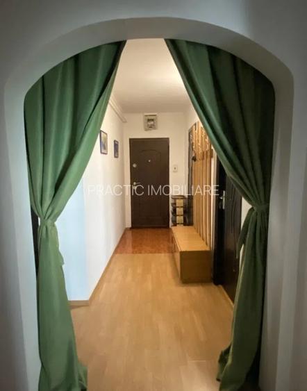 Apartament cu 4 camere in Micro 39 - 11
