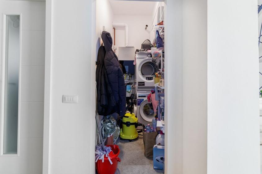 Casa Corbeanca P+1 cu 3 dormitoare si curte generoasa, terasa si loc de parcare