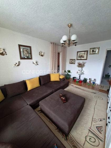 Apartament 3 camere bloc H metrou N. Grigorescu - 13