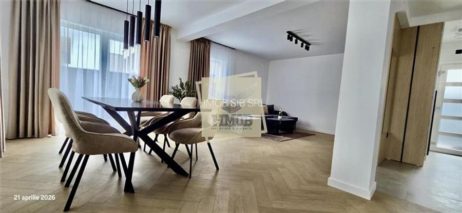 Casa de lux cu 4 camere 2 bai balcon 2 parcari in Selimbar - 18