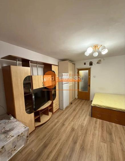 Gorsoniera in zona Drumul Taberei (Bloc de Garsoniere) - 7