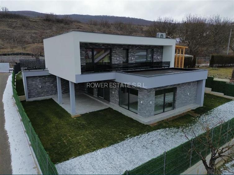 Casa Individuală ,140 mp utili,teren 583 mp, situata in Baciu! - 5