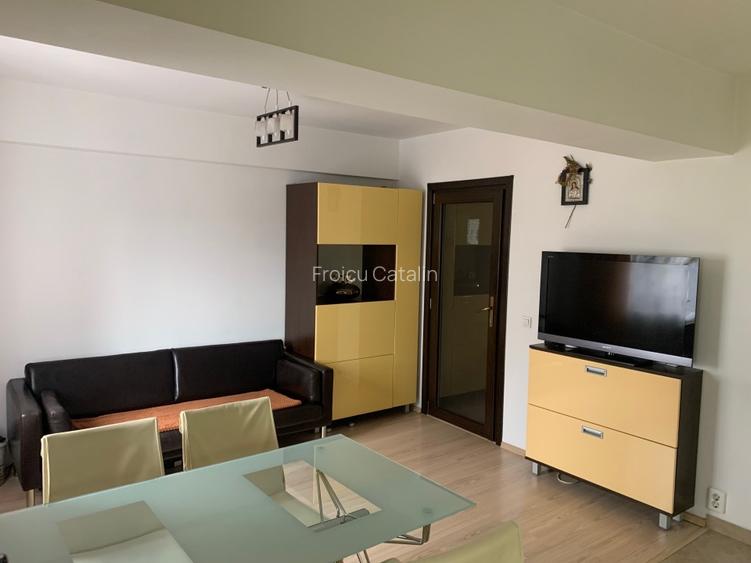 De vanzare apament 4 camere - 8