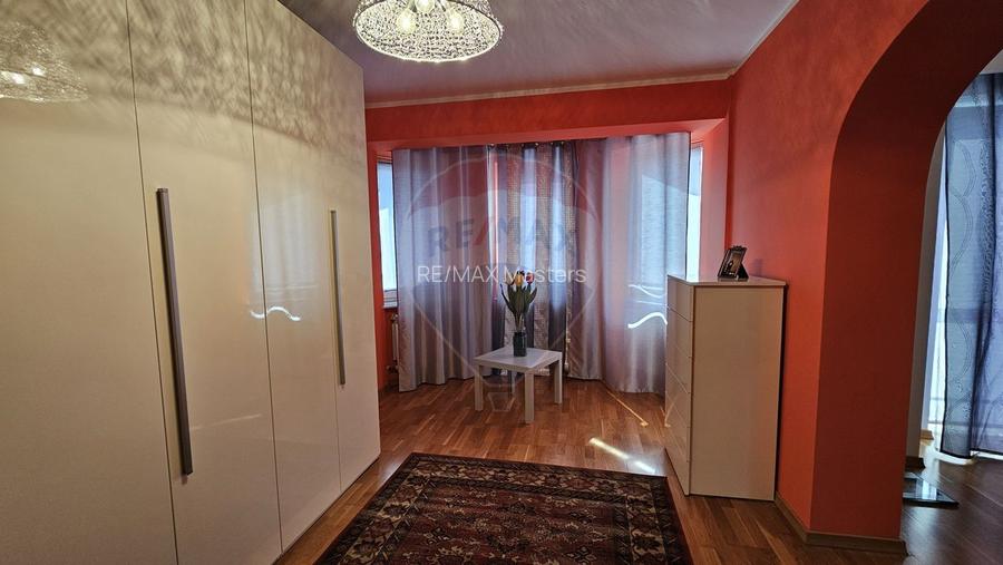 Casă / Vilă de lux cu 8 camere de vânzare in Obcini, Suceava - 33