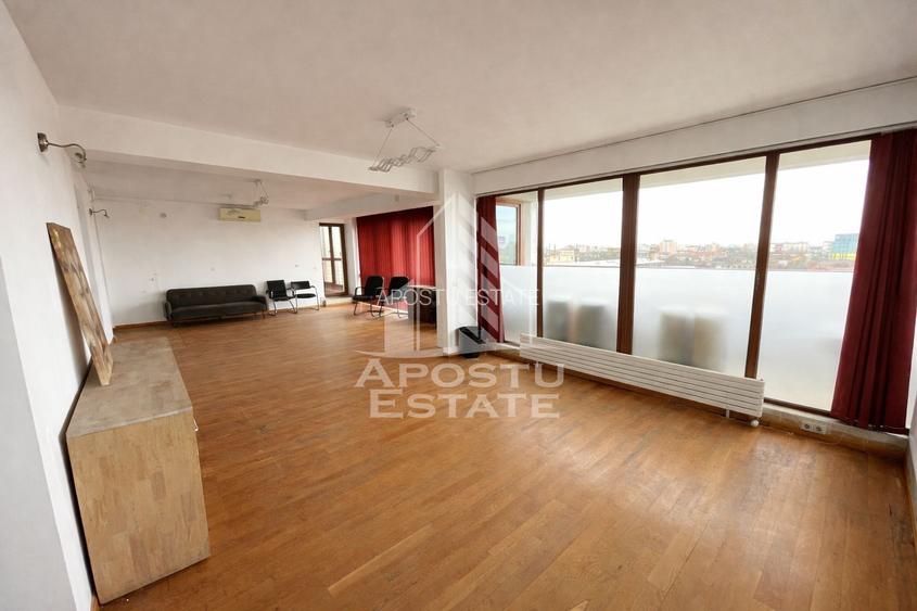 Apartament de tip penthouse, terasa 125mp, zona Fabric Timisoara - 2
