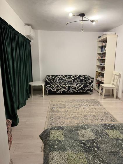 Garsoniera superba Cotroceni - Bloc 1990 - 2