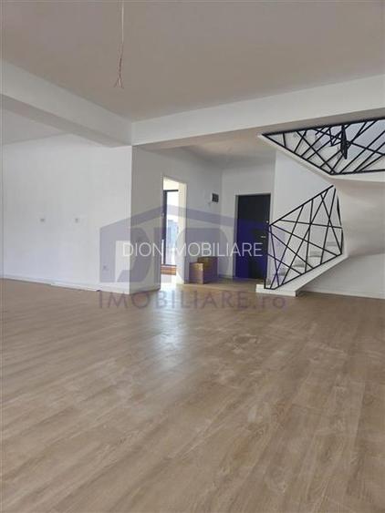 Casa individuala, incalzire in pardoseala, 320 mp - 3