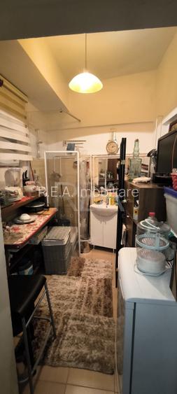 Garsoniera, Universitate - 9