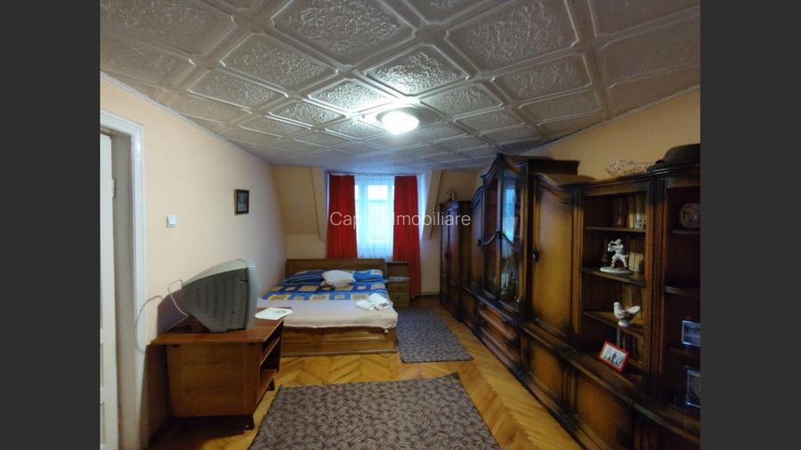 Casa cu mansarda, 7 camere, anexe, Sanmartin - 7