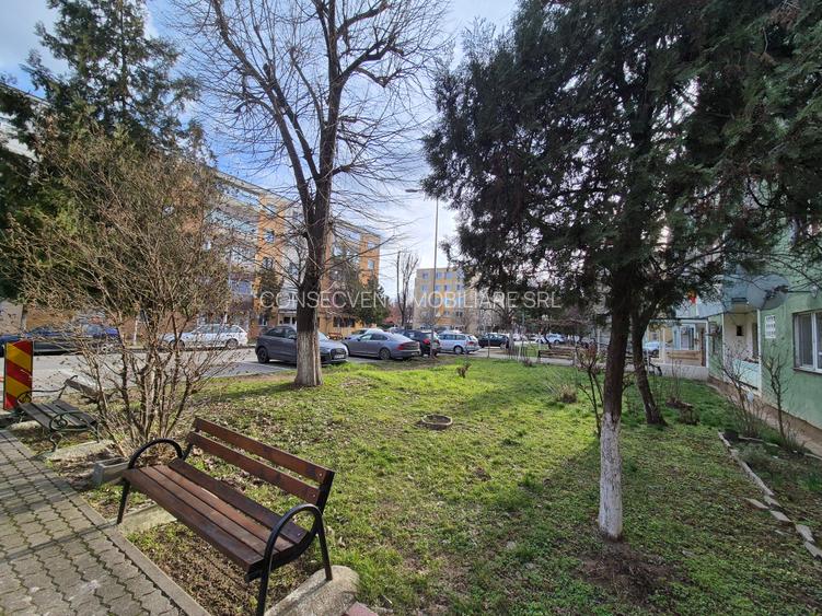 Apartament 3 camere decomandat, 91 mp, etaj 2, Vlaicu – comision 0 - 4