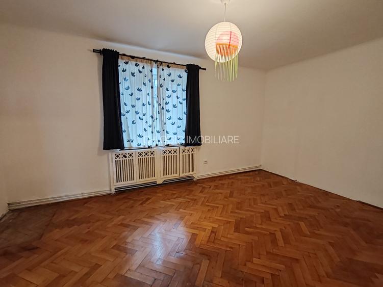 Apartament 3 camere pozitie deosebita zona Colinei - 9