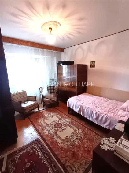 Ultracentral 2 cam Calarasilor  Confort 1 decomandat - 63 mp, etaj intermediar - 4