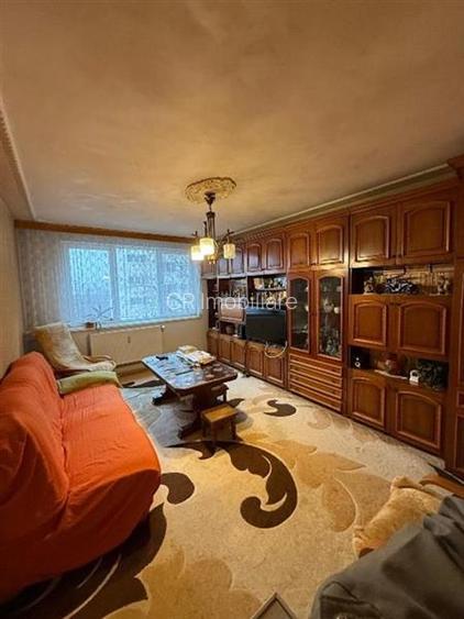 Apartament 3 camere Izvorul Trotusului - 2