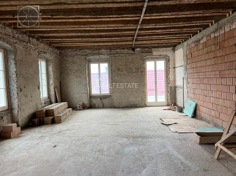 Bijuterie istorică transformată în lux modern: Proprietate unică în Sânpetru - 15