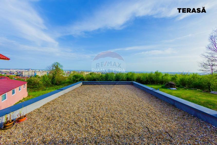 Casă de poveste cu panorama deosebita - 4