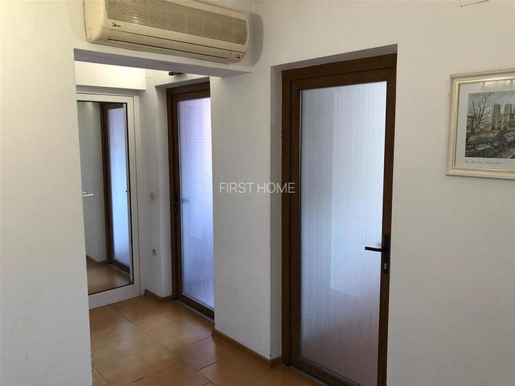 Apartament 3 camere, zona Centrala , etaj 4, renovat si mobilat - 19